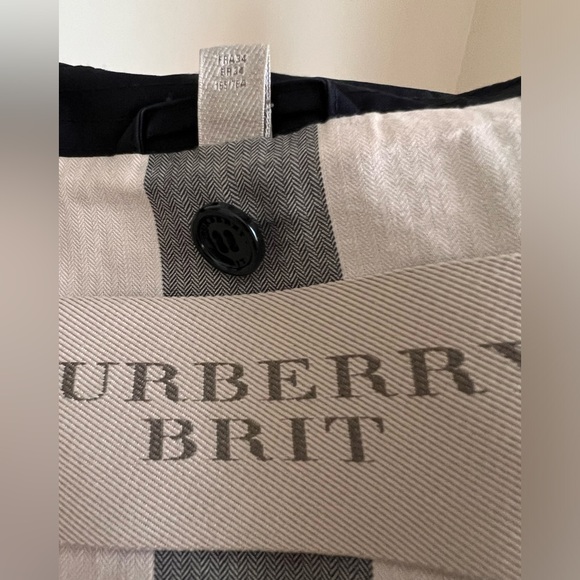 Burberry Trench Coat 🧥 USA 2, 165/76A - Picture 4 of 8